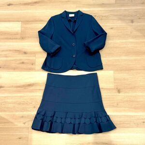 Akris Punto Skirt Suit Set in Navy Blue - Women's size 14